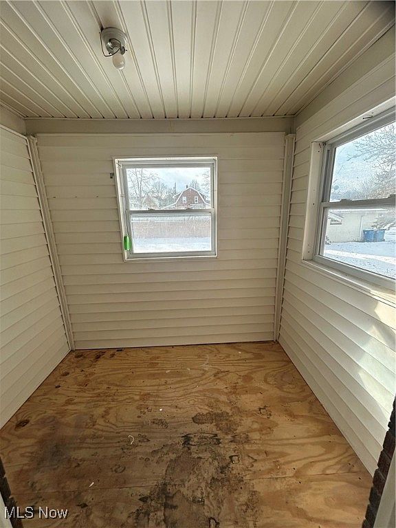 15 Katherine St Struthers, OH 44471  | Single Family