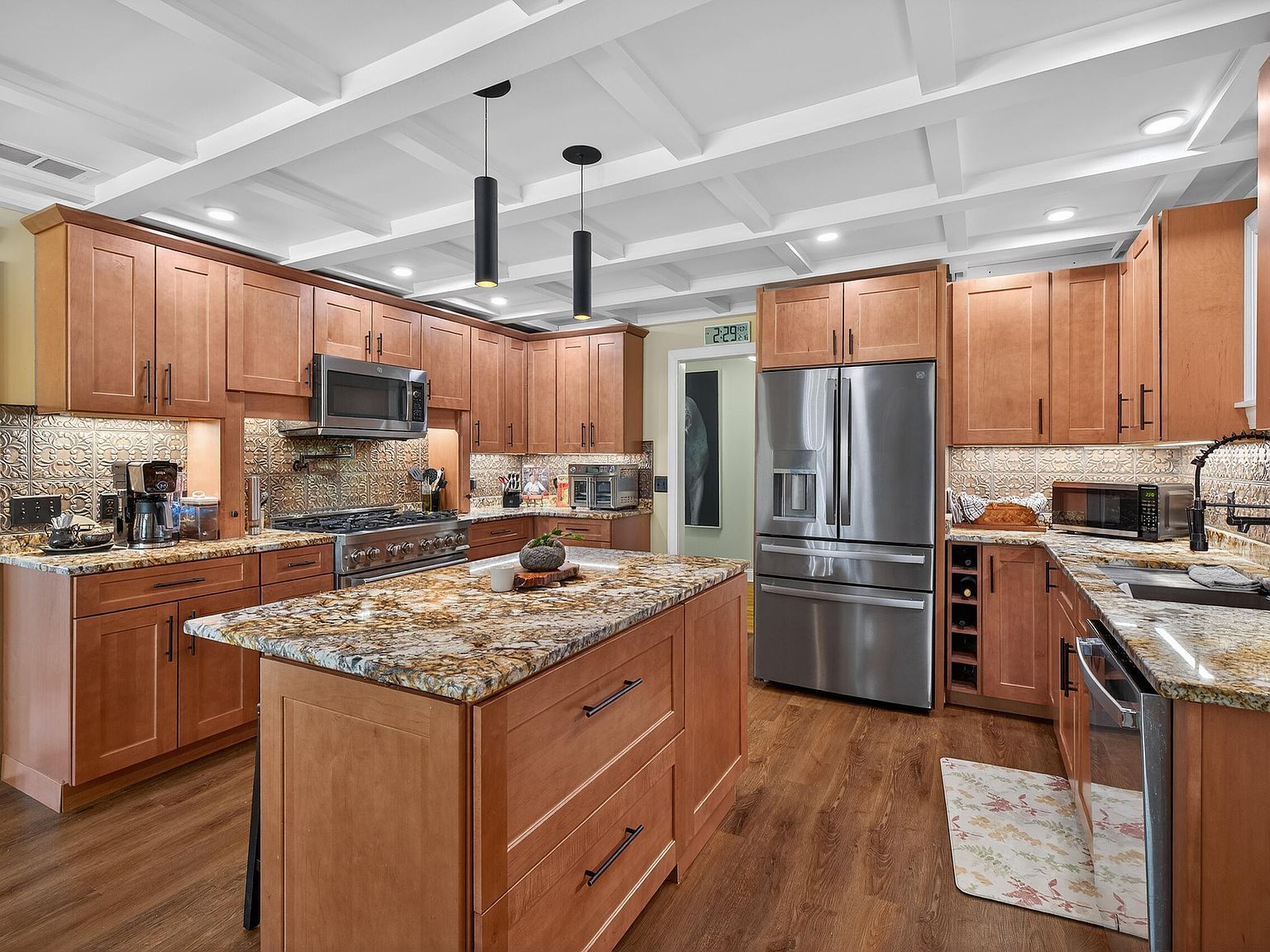 2012 Mooreland Dr Lawrenceburg, KY 40342  | Single Family