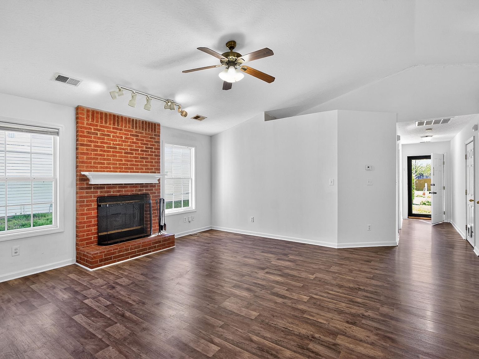 126 W Chopin Way Georgetown, KY 40324  | Single Family