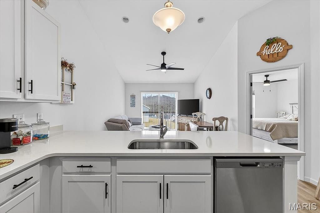 3247 White Pine Dr Imperial, MO 63052  | Single Family