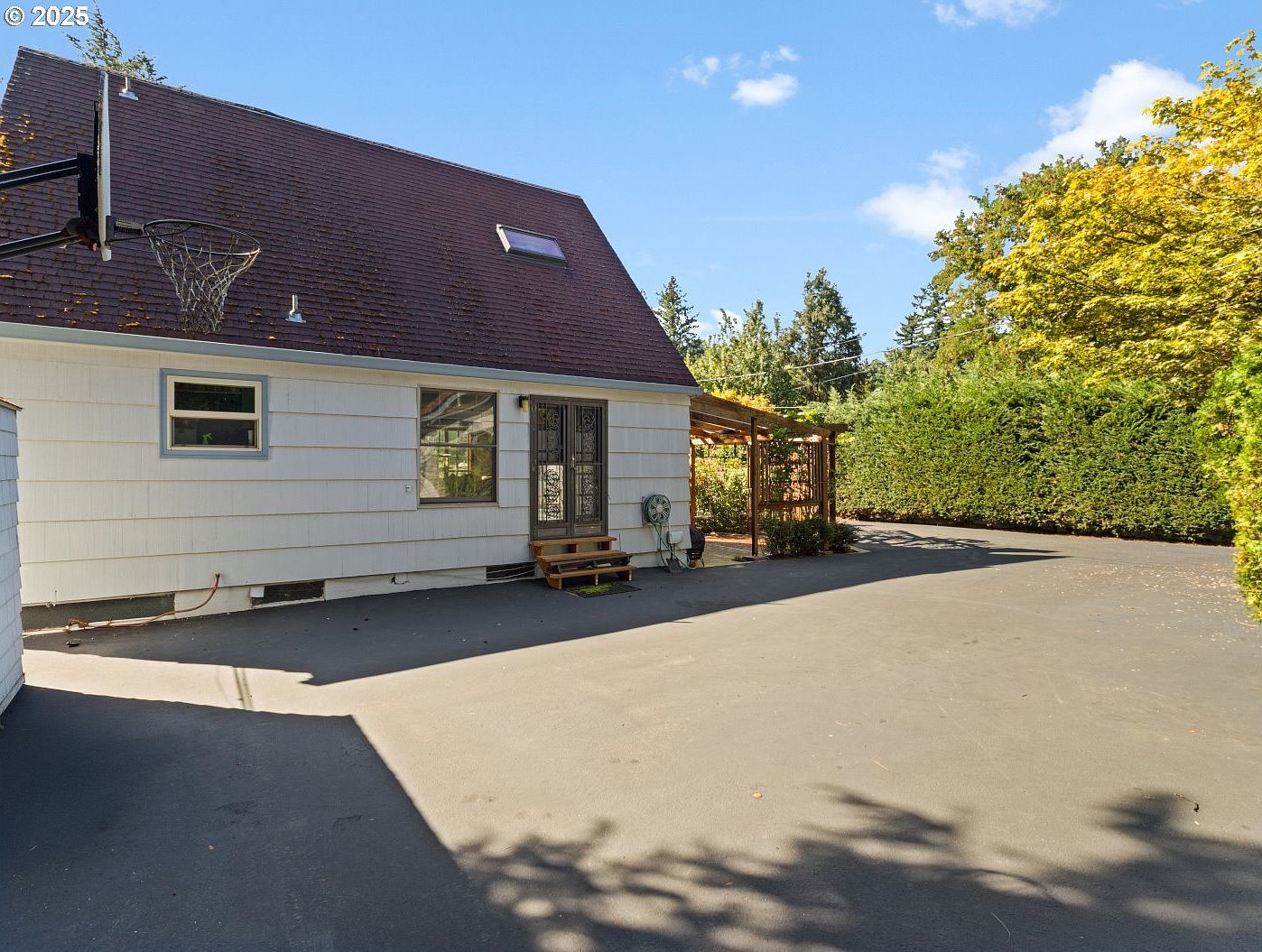 2138 SE 76th Ave #1 Portland, OR 97215  | Single Family