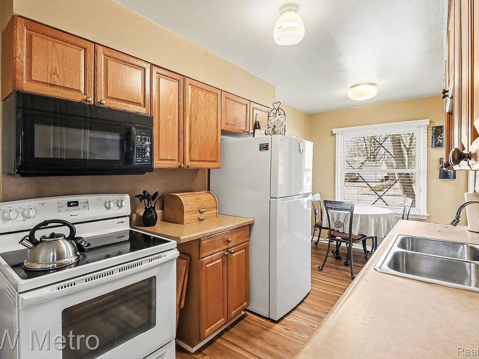 29628 Rock Creek Dr Southfield, MI 48076 | Single Family