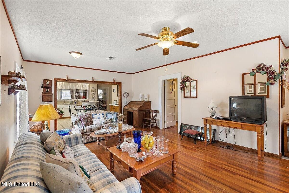 614 Ball Ave Tylertown, MS 39667  | Single Family