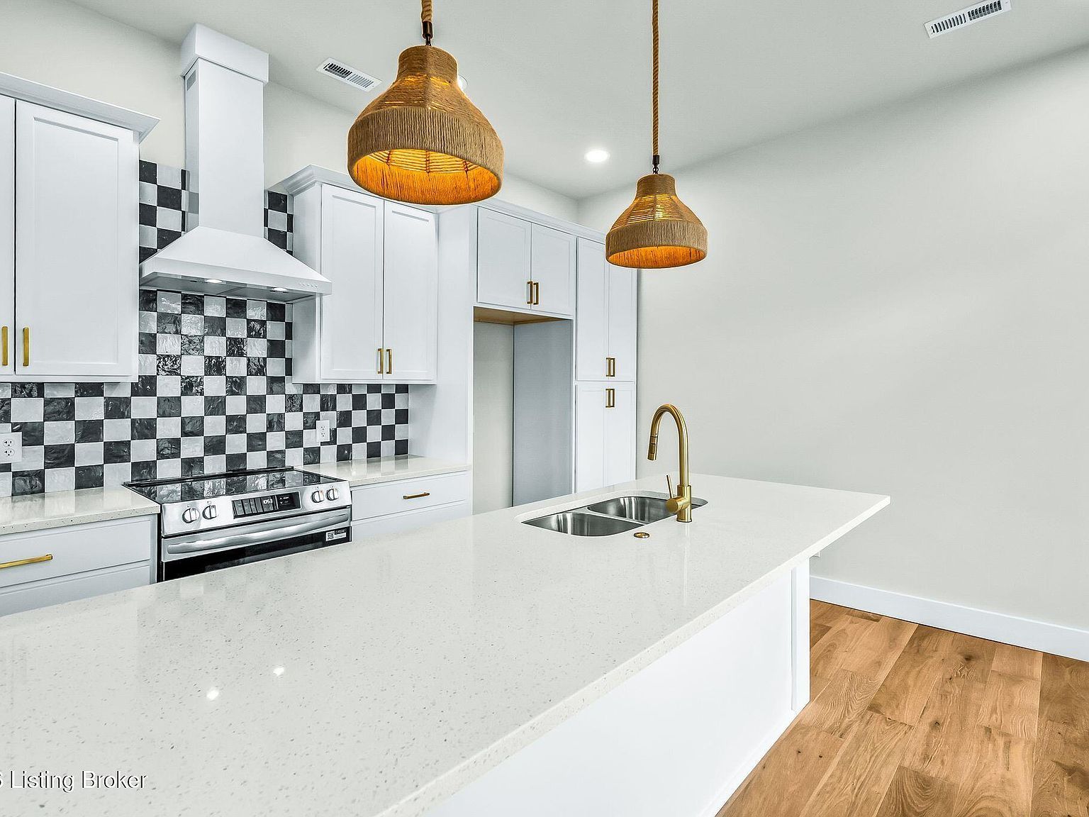 639 Rubel Ave Louisville, KY 40204  | Single Family