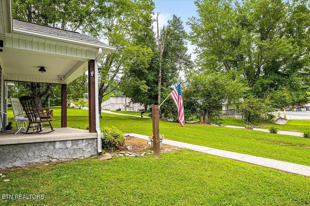 265 Grape Rough Rd Oneida, TN 37841  | Single Family