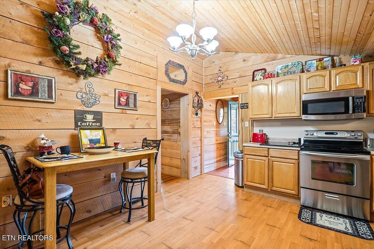 135 Midway Rd Clairfield, TN 37715 | Single Family