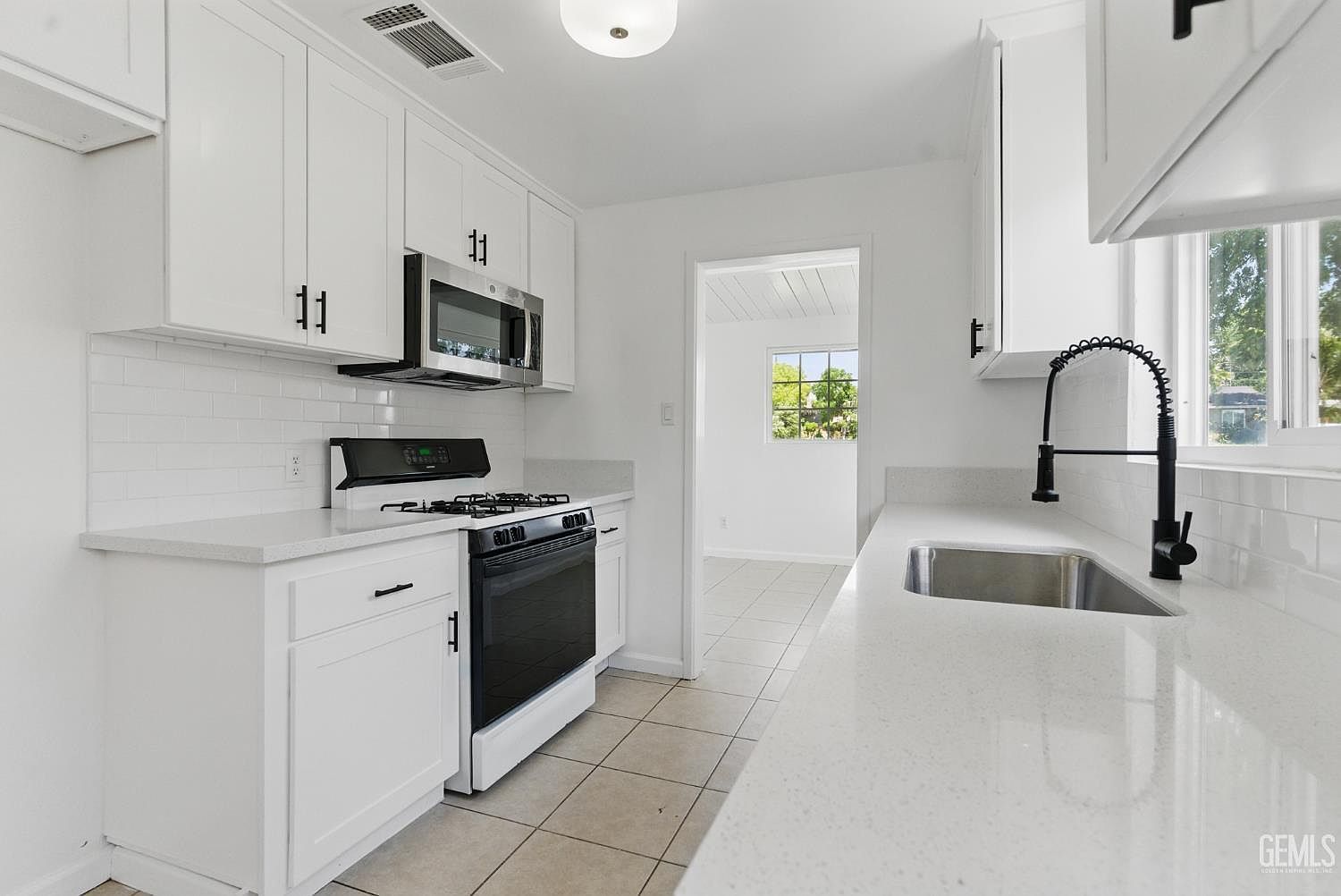 2804 Haley St Bakersfield, CA 93305  | Single Family