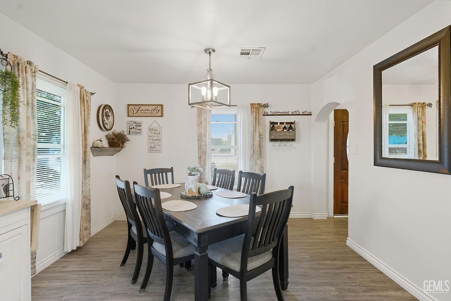 830 28th St Bakersfield, CA 93301  | Single Family