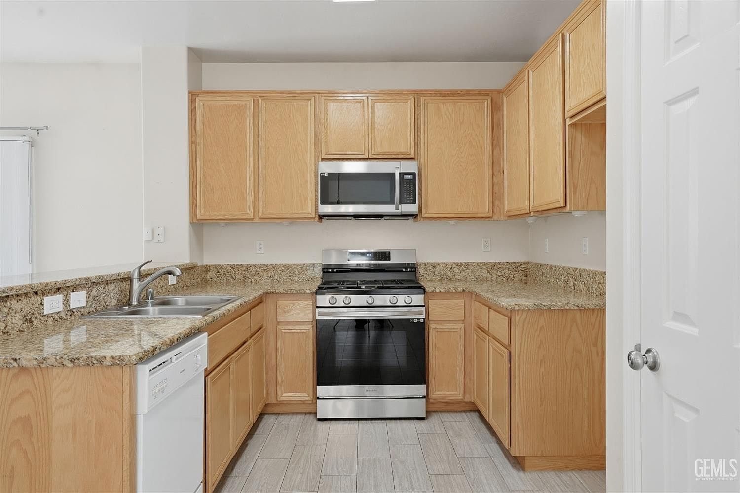 3515 Rio Grande Ln Bakersfield, CA 93313 | Single Family