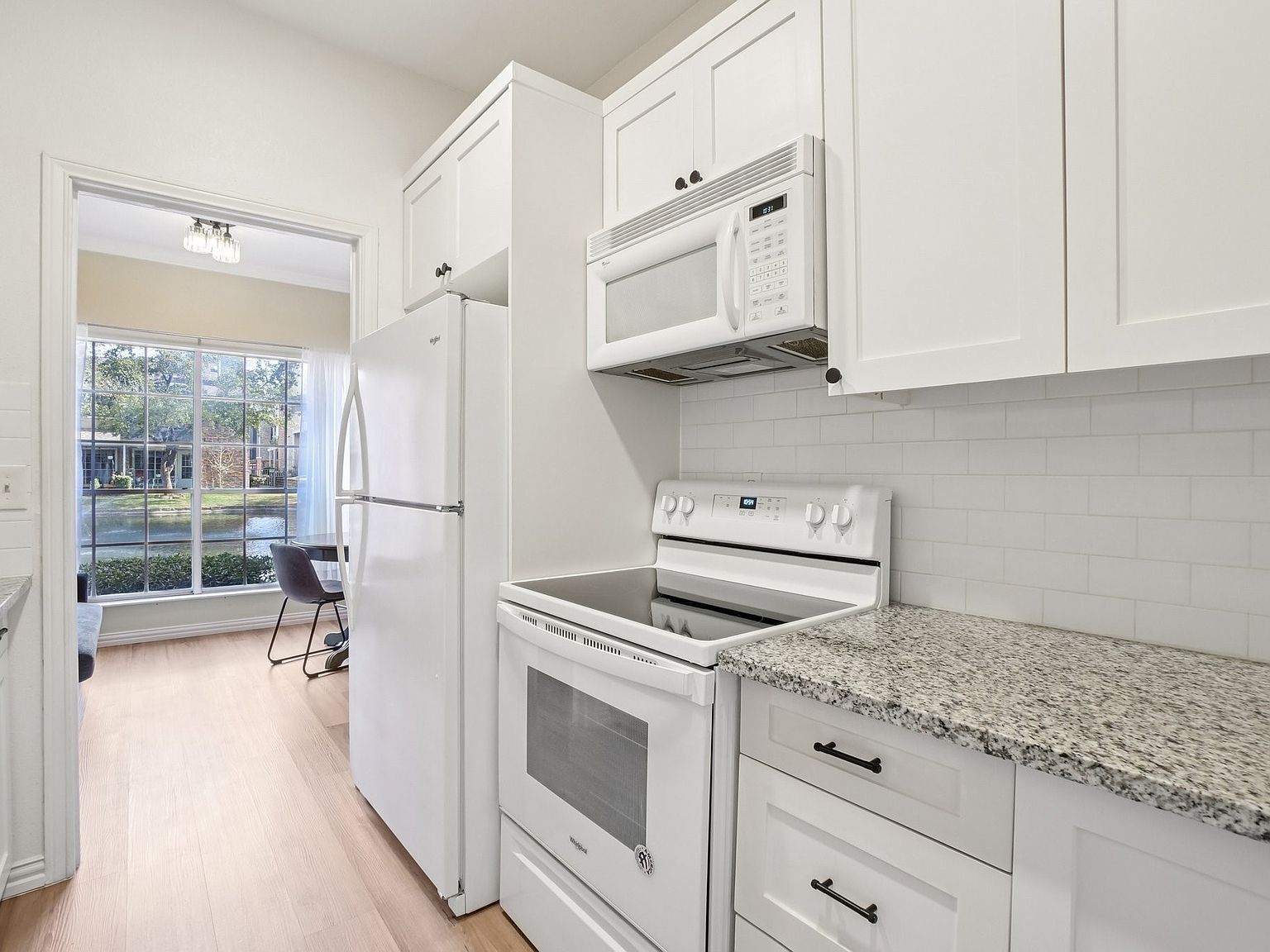 3550 Country Square Dr APT 201 Carrollton, TX 75006  | Condominium