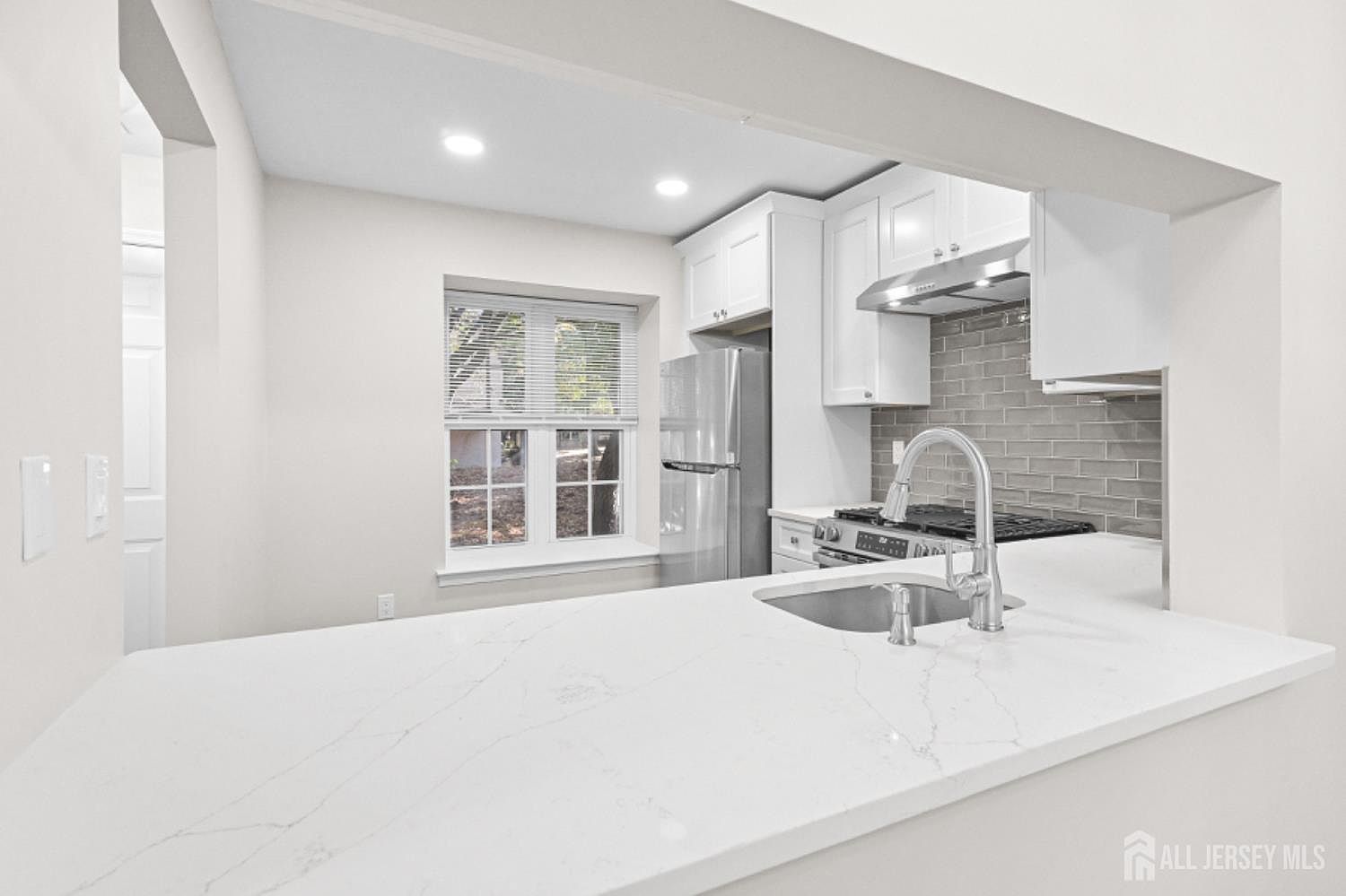 1301 Commons Dr East Brunswick, NJ 08816  | Condominium