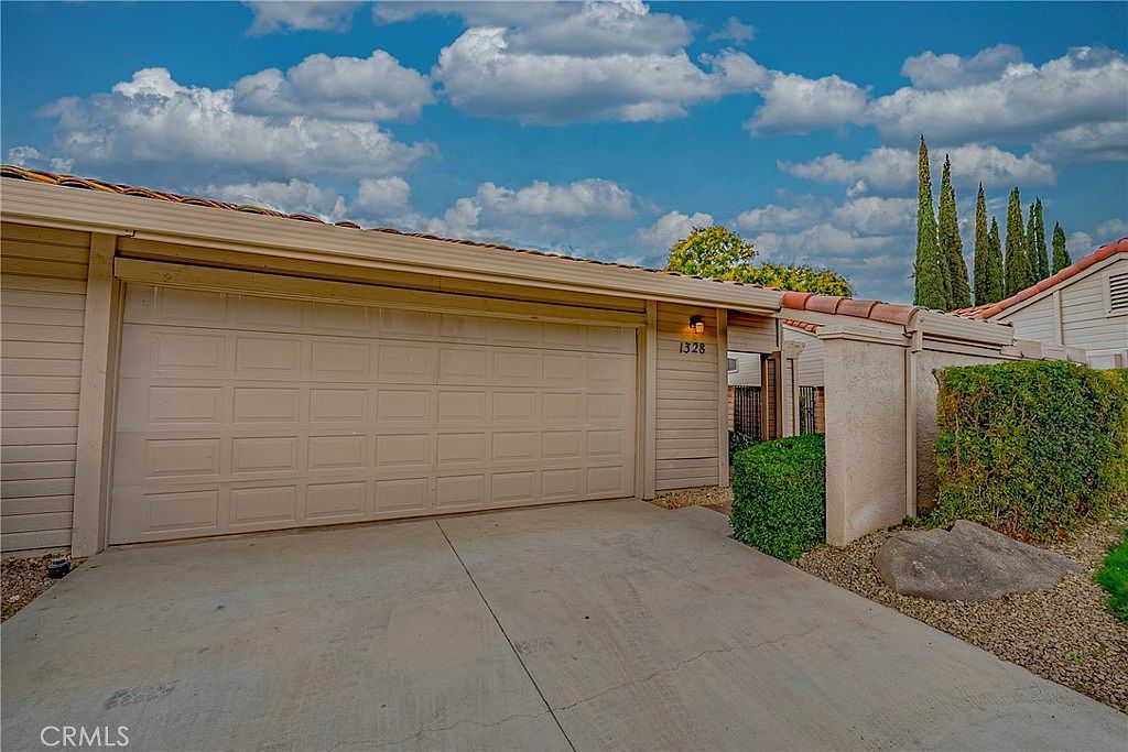 1328 Paseo Redondo Dr Merced, CA 95348 | Condominium