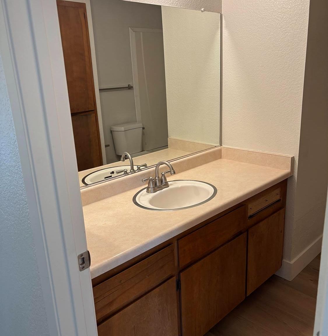 6505 37th Ave Sacramento, CA 95824  | Multi Family