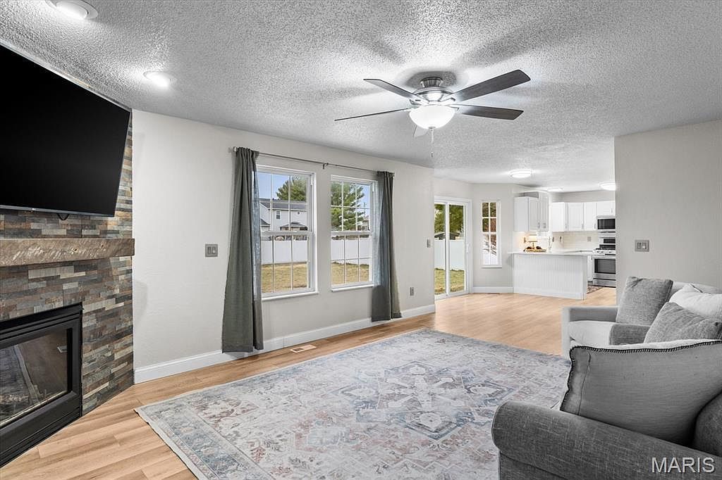 212 Sandwedge Dr Belleville, IL 62220  | Single Family