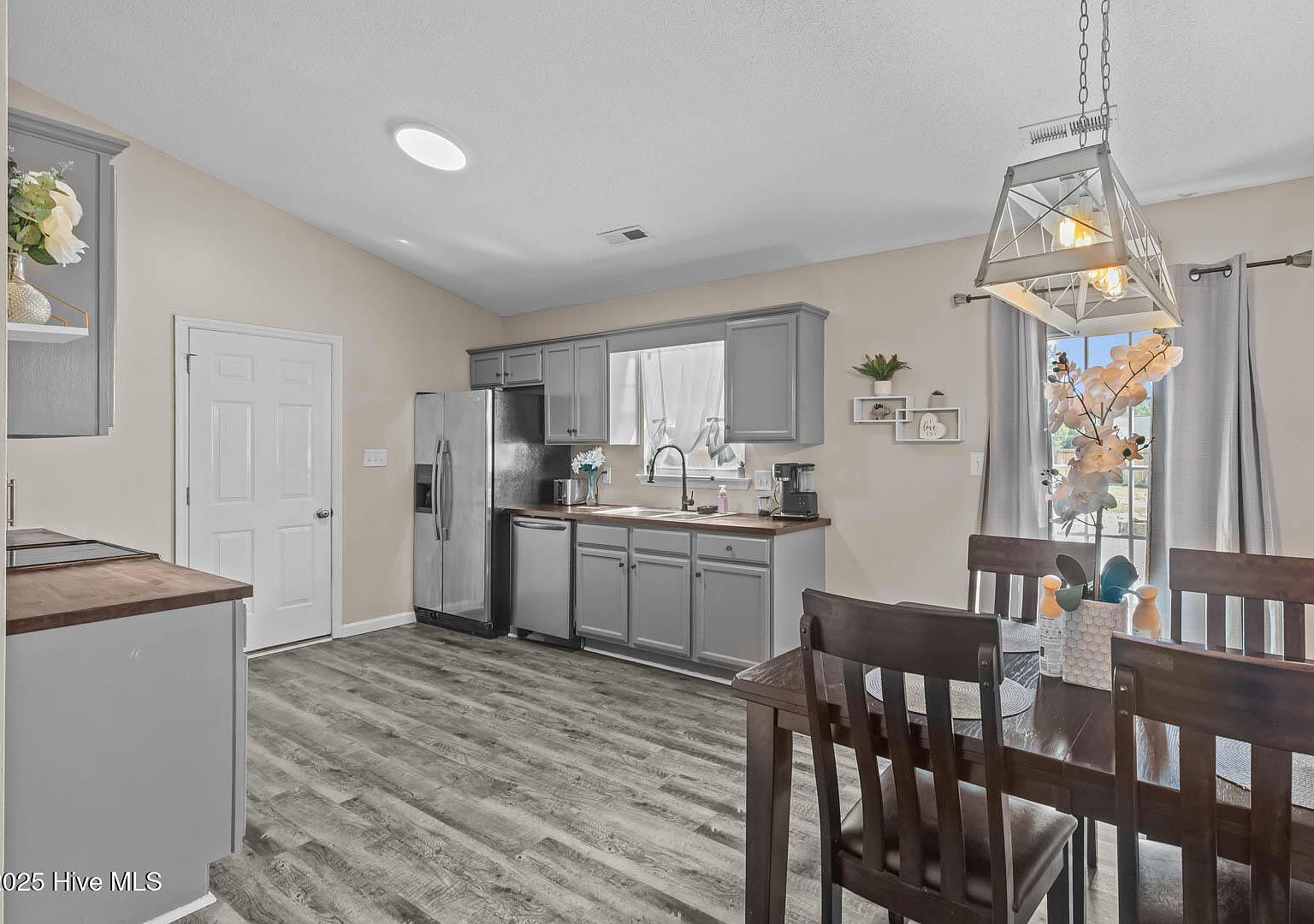 105 Marina Leigh Dr Hubert, NC 28539  | Single Family