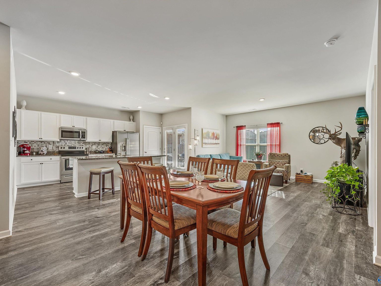 183 Kingsford St Meridianville, AL 35759  | Single Family