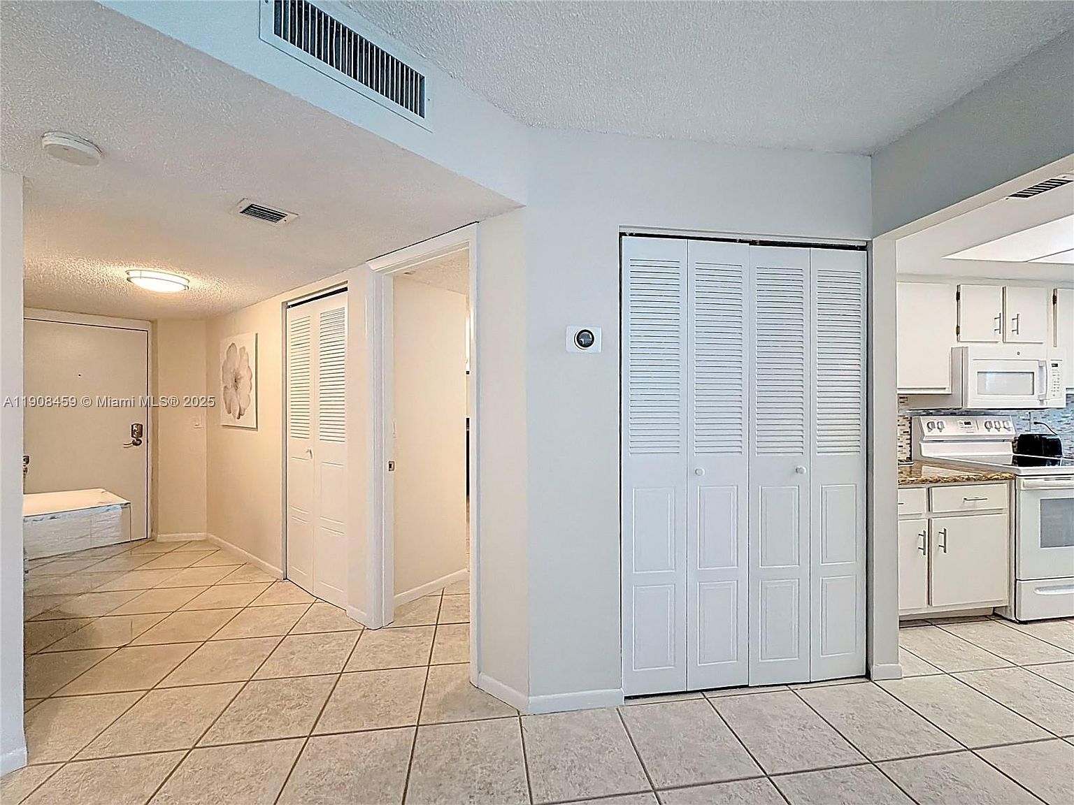 1101 River Reach Dr APT 209 Fort Lauderdale, FL 33315  | Condominium
