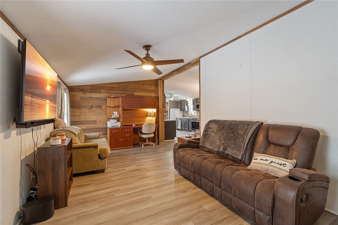 6377 Whispering Woods Dr #10 Williamson, NY 14589  | New build