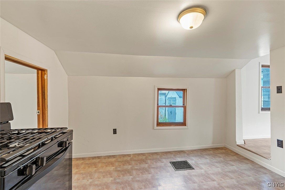 92 Ontario St Oswego, NY 13126  | Single Family