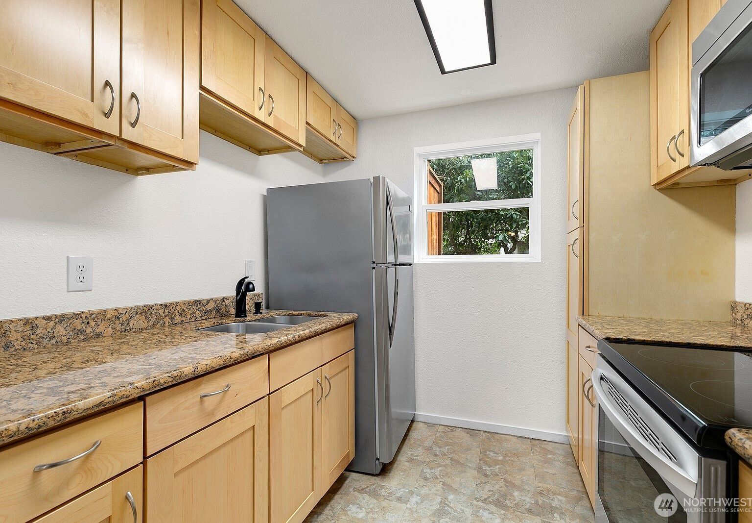 19857 25th Ave NE APT 105 Shoreline, WA 98155 | Condominium