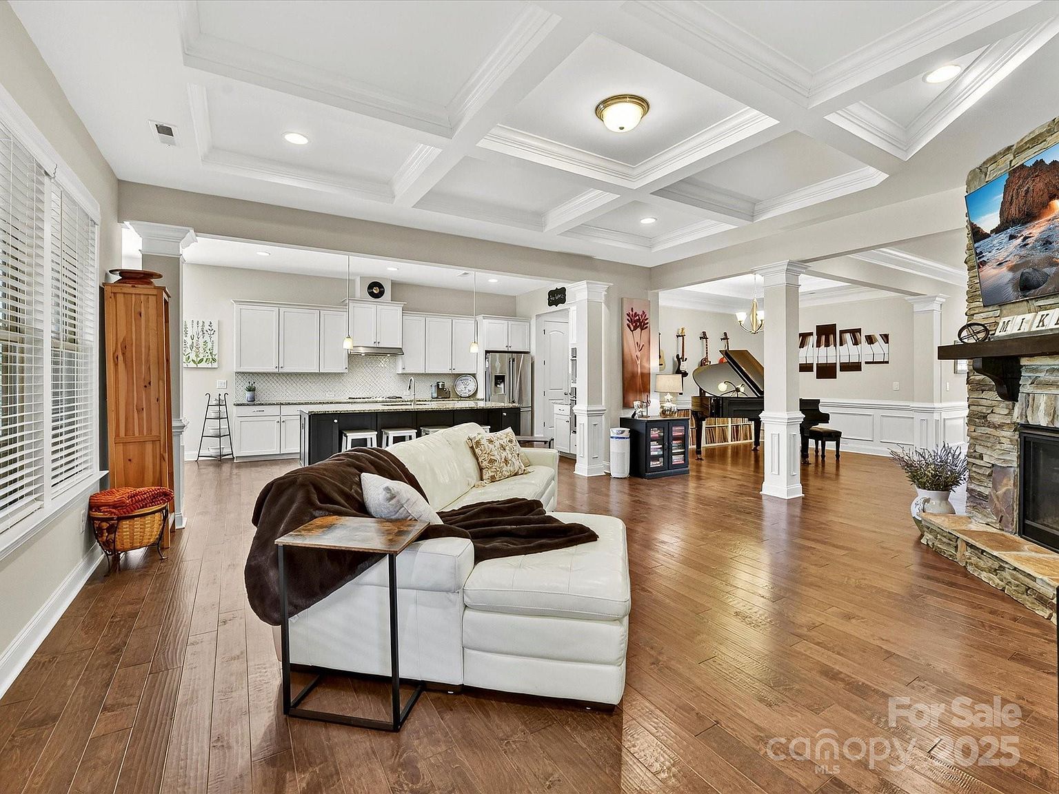 401 Hollyhock Dr Matthews, NC 28104  | Single Family