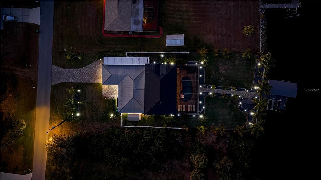 2424 Harbour Dr Punta Gorda, FL 33983 | Single Family