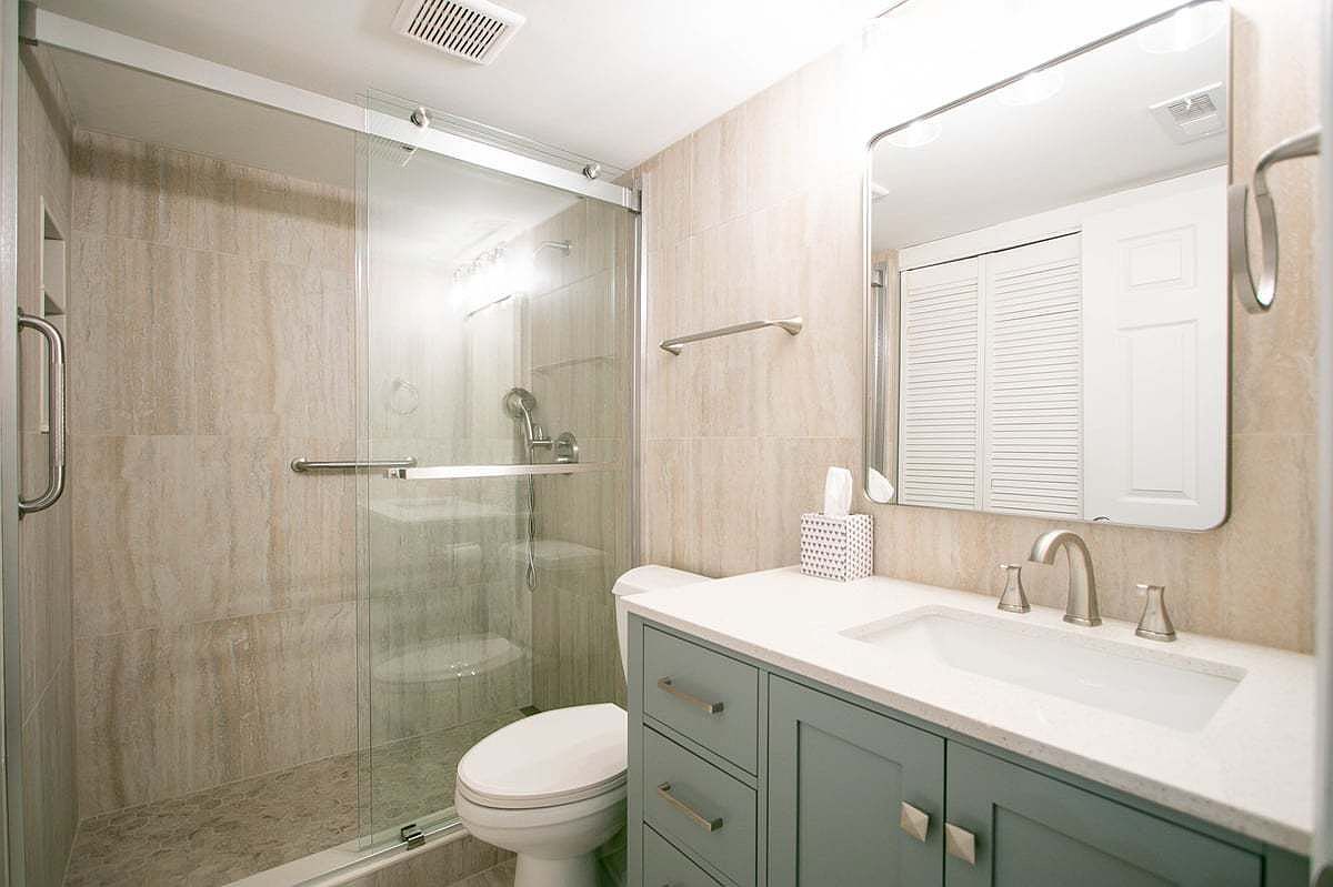 5S040 Pebblewood Ln APT E103 Naperville, IL 60563  | Condominium