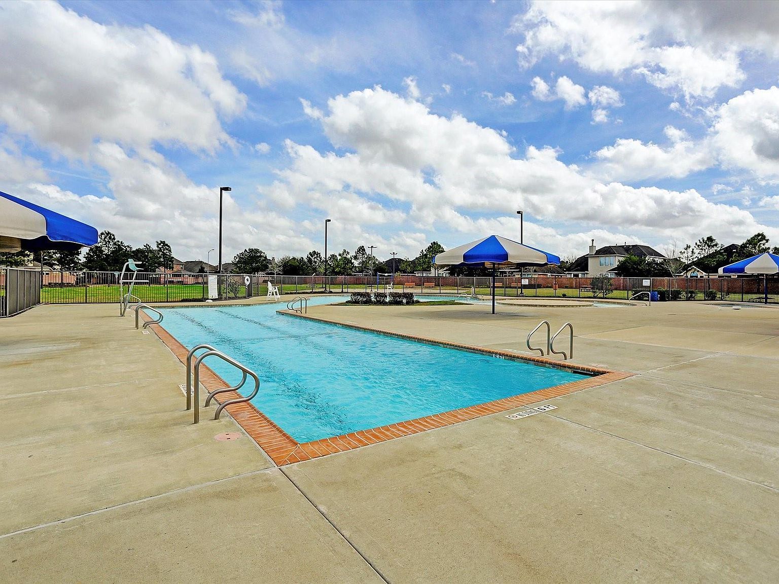 11404 Island Manor St Pearland, TX 77584  | Single Family