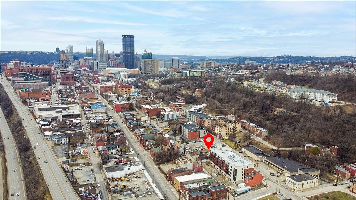 2106 5th Ave Pittsburgh, PA 15219  | Single Family