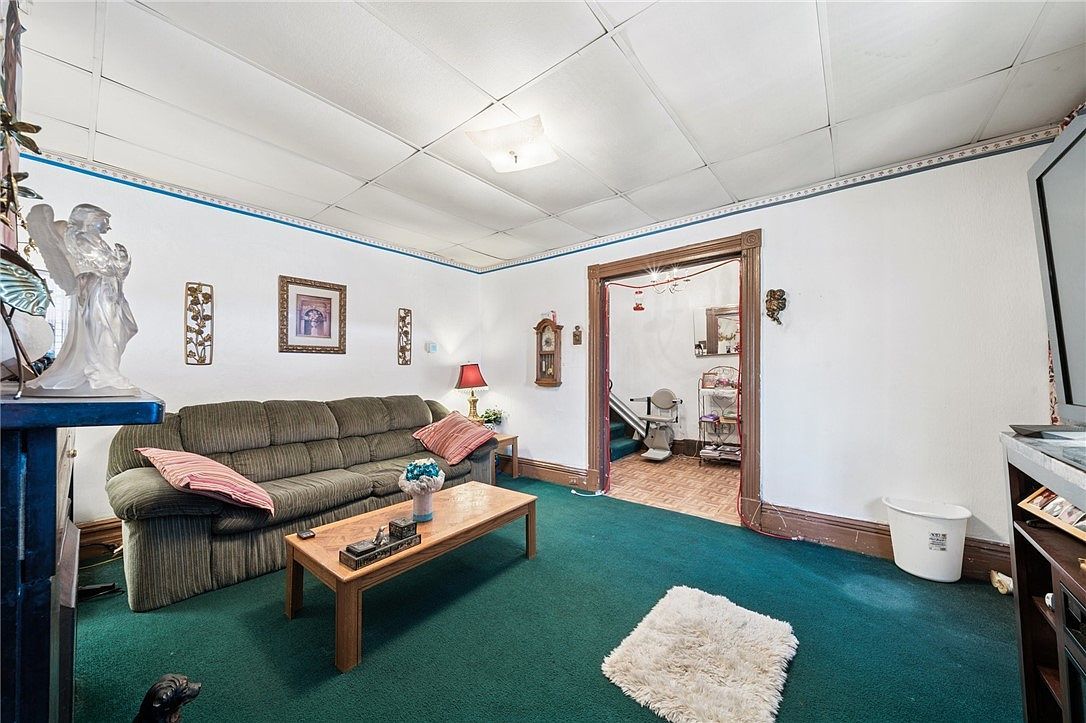 120 Shetland St Pittsburgh, PA 15206  | Single Family