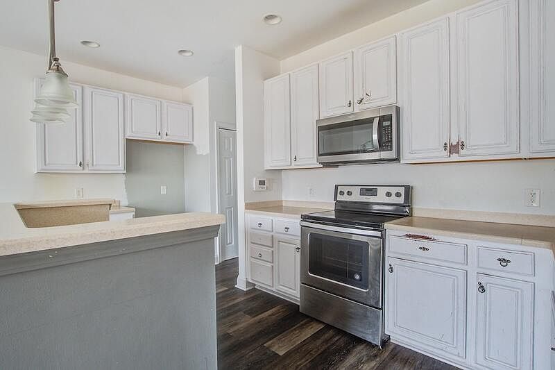 105 Netherfield Dr Summerville, SC 29486  | Single Family