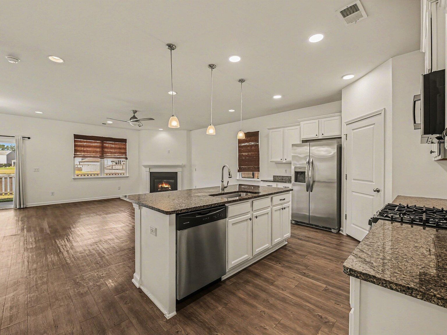 621 Wayton Cir Moncks Corner, SC 29461  | Single Family