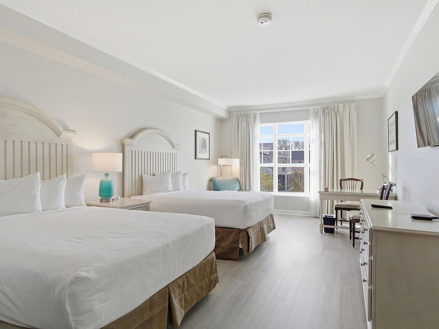 5802 Palmetto Dr #B-215/217 Isle Of Palms, SC 29451  | Condominium