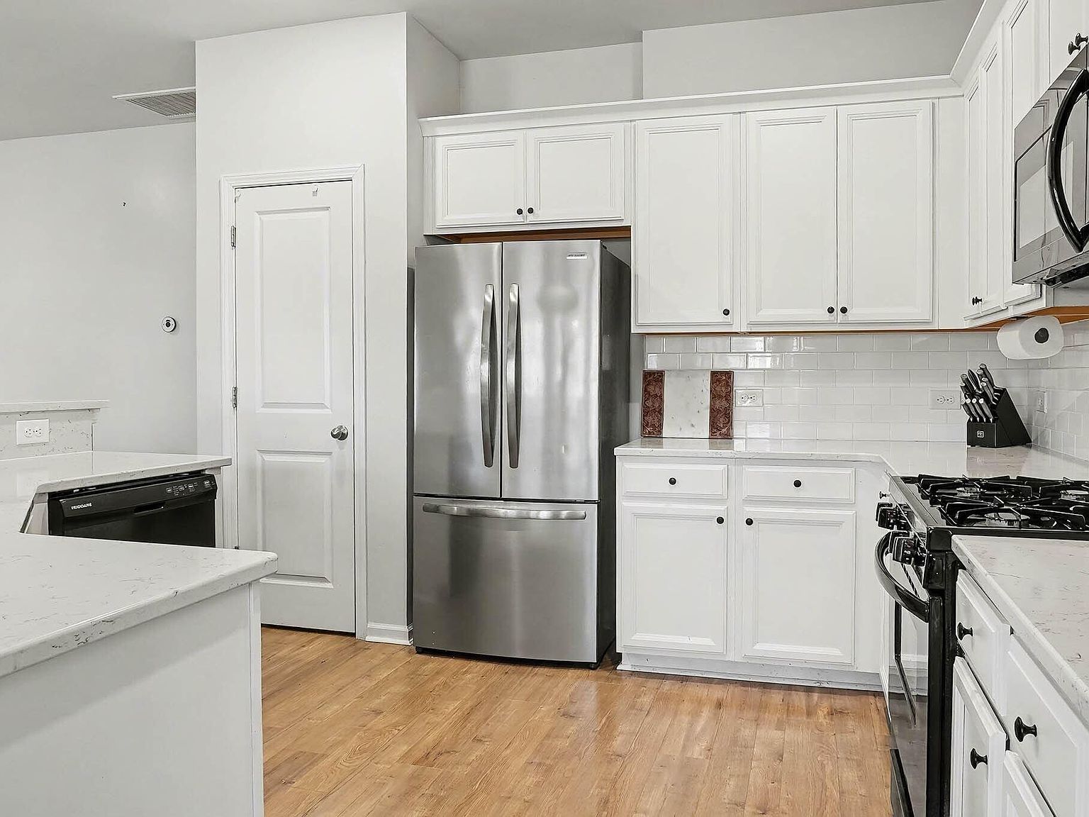 211 Daniels Creek Cir Goose Creek, SC 29445  | Single Family