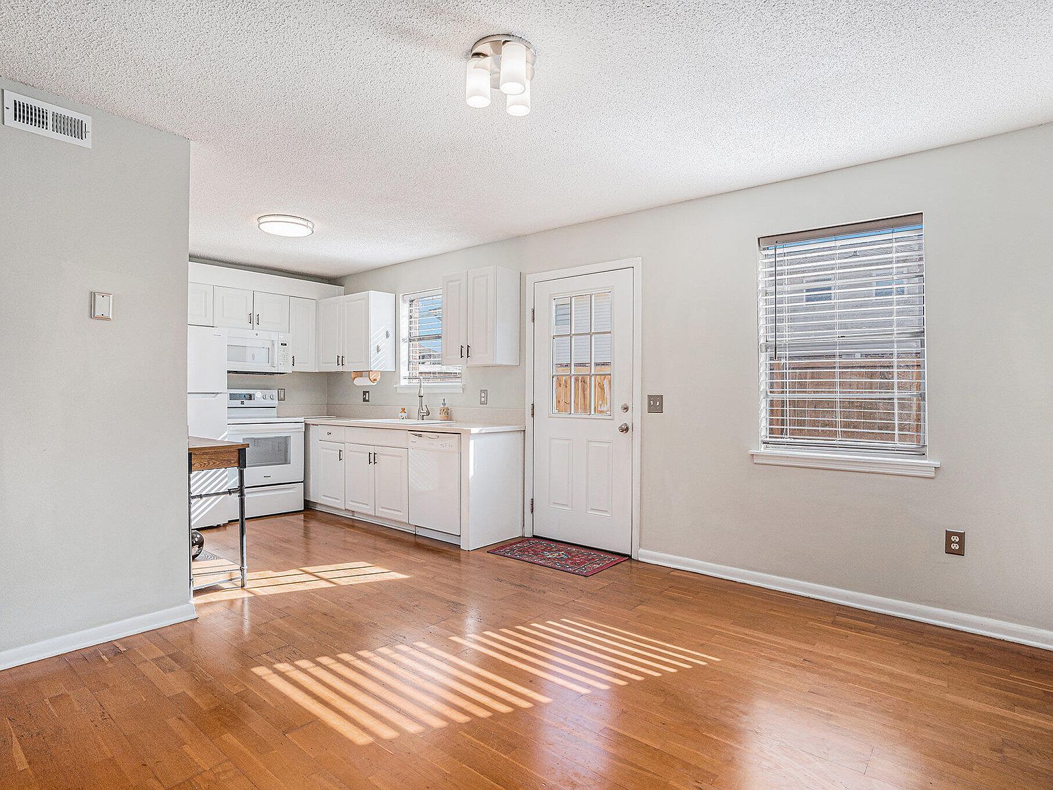 415 Parkdale Dr APT 14D Charleston, SC 29414  | New build