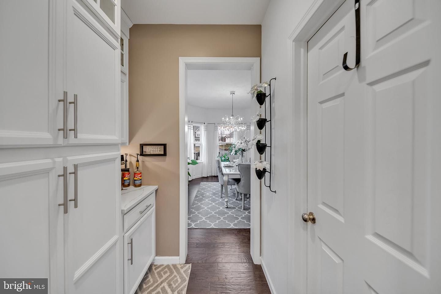 6804 Hawes Ct Frederick, MD 21702  | Single Family