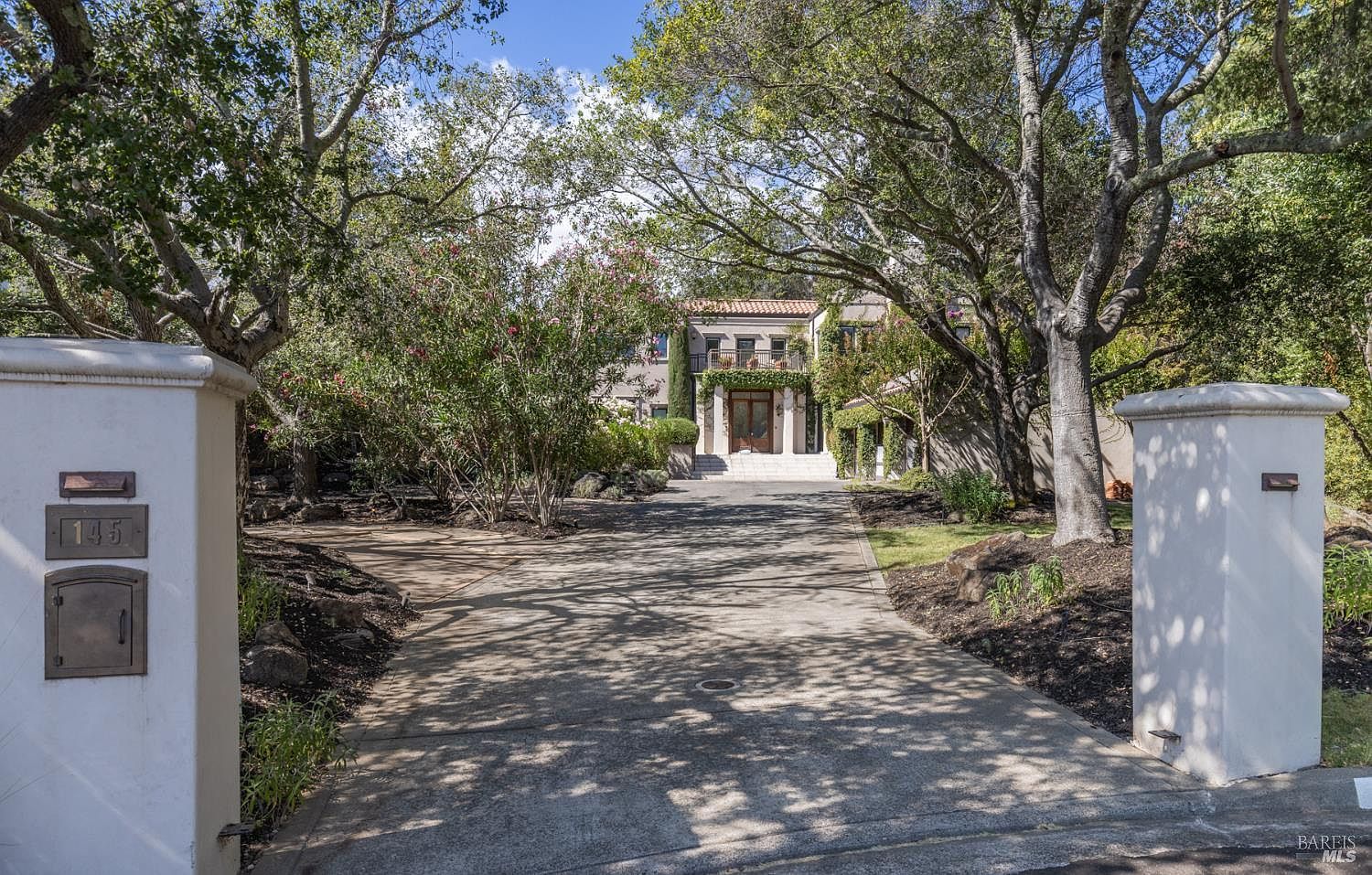 145 Canyon Ct Napa, CA 94558  | Single Family