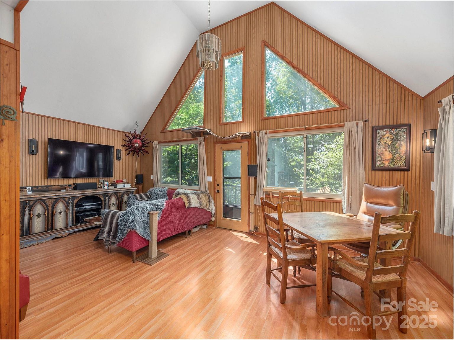 160 Tracy Pl Clyde, NC 28721 | Single Family