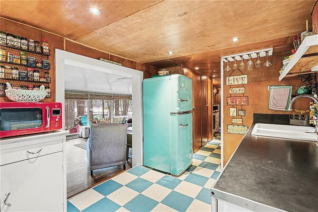 5400 Kings Camp Rd SE #B22 Acworth, GA 30102  | Single Family