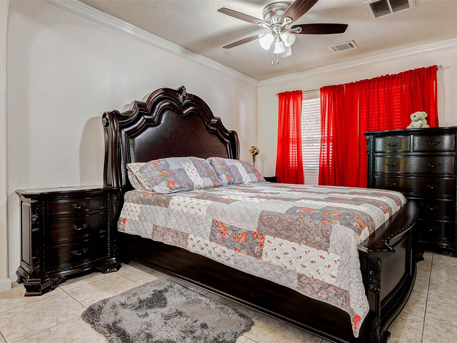 10422 Sutter Glen Ln Houston, TX 77075  | Single Family