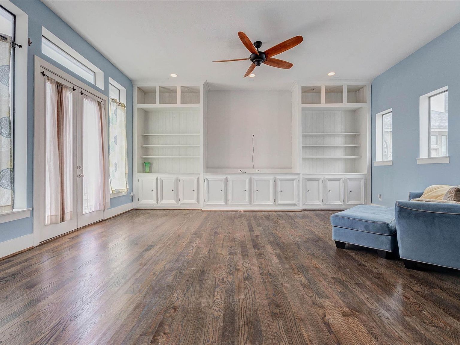 2913 Leeland St Houston, TX 77003  | Single Family