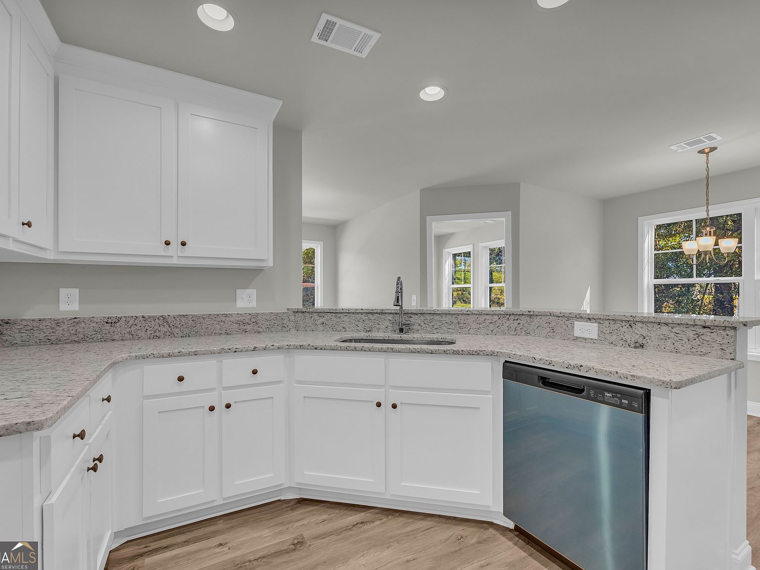 40 Sewell Rd Lavonia, GA 30553  | Single Family