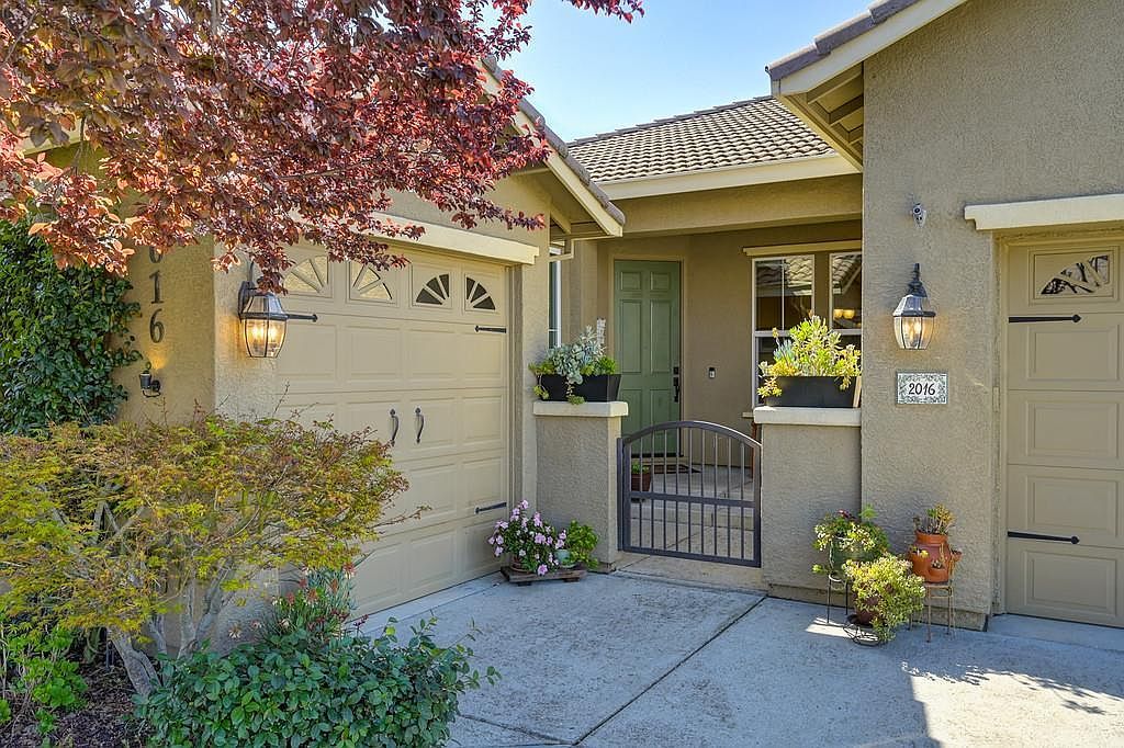 2016 Petruchio Way Roseville, CA 95661  | Single Family
