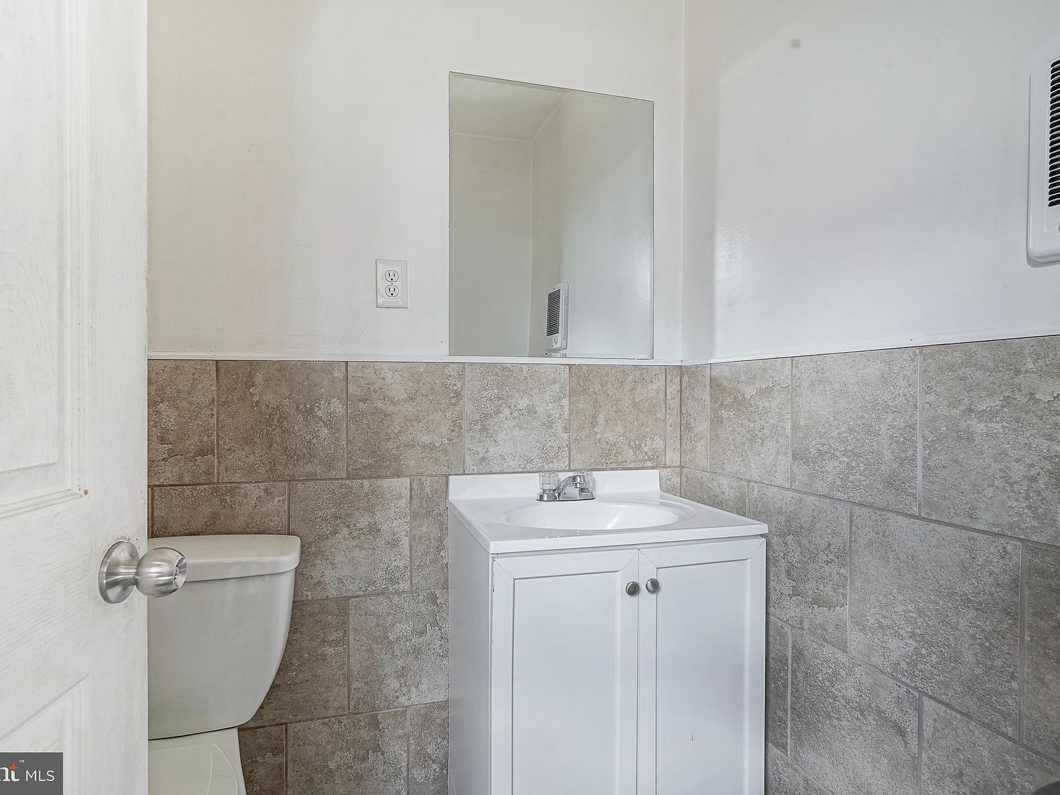 2005 E Sergeant St Philadelphia, PA 19125  | New build