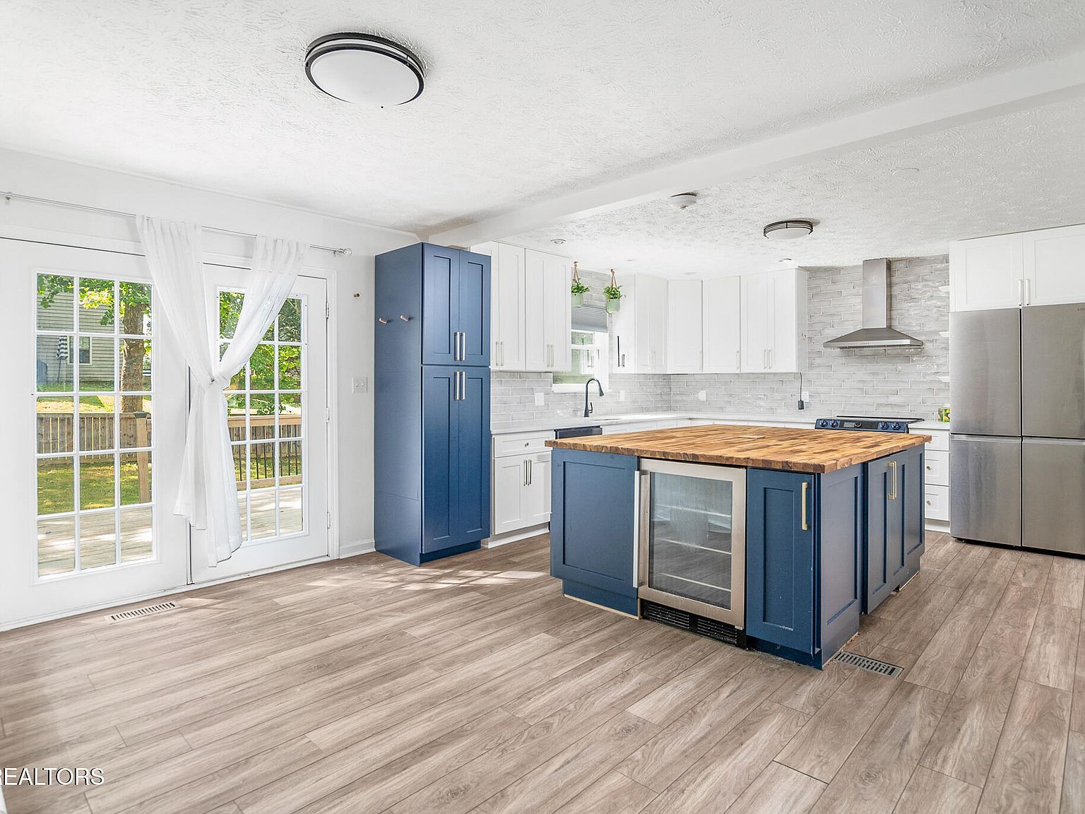 10932 Twin Harbour Dr Knoxville, TN 37934  | Single Family