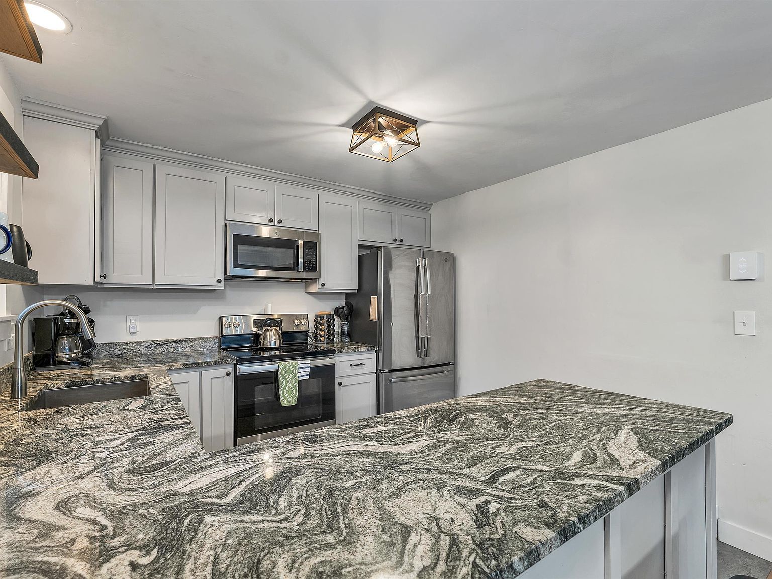 18 Condo Rd #1 Campton, NH 03223 | Condominium