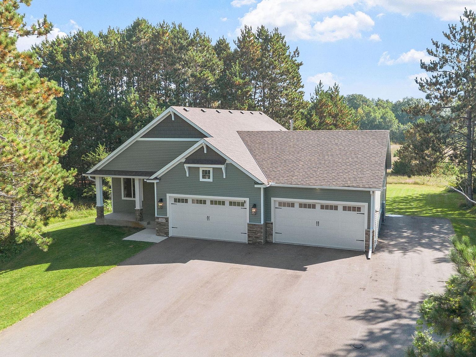 21873 Drake St NW Oak Grove, MN 55011  | Single Family