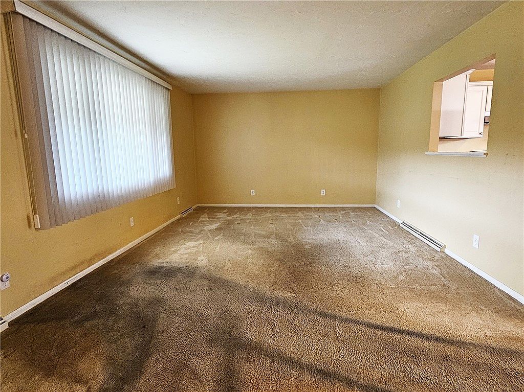 176 Ten School Rd New Alexandria, PA 15670  | Single Family