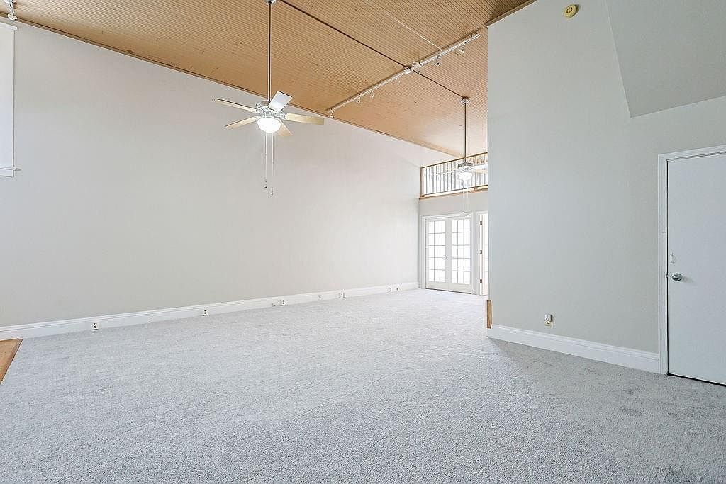 712 Francis St APT A Saint Joseph, MO 64501 | Condominium