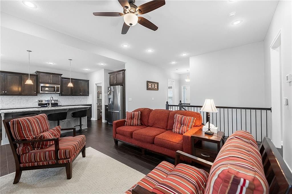 8707 N Liston Ave Kansas City, MO 64154  | Single Family